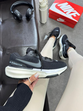 Tênis Unissex Nike ZoomX 04 Premium