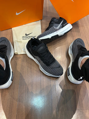 Tênis Masculino ZoomX Invencible Run Premium