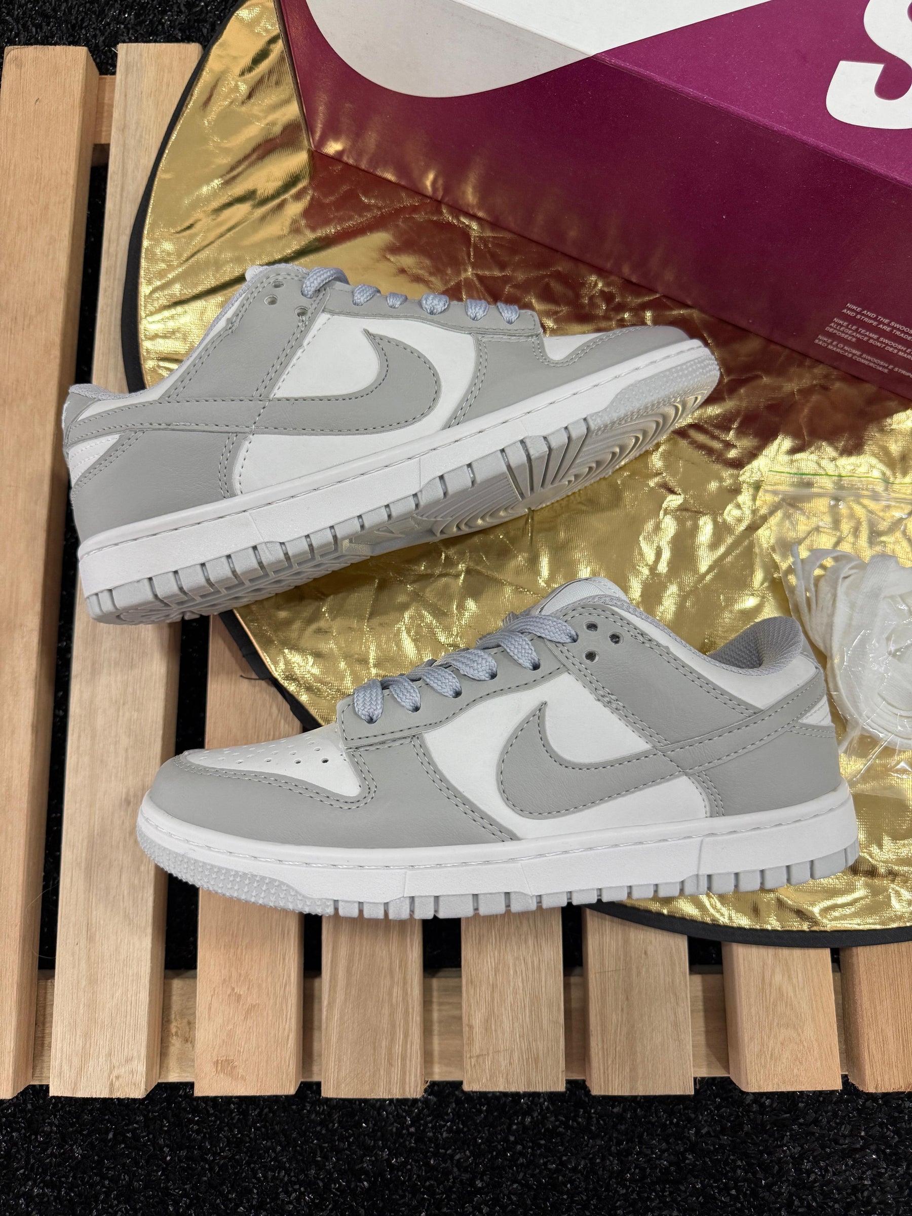 Tênis Unissex Nike Dunk Cinza Premium