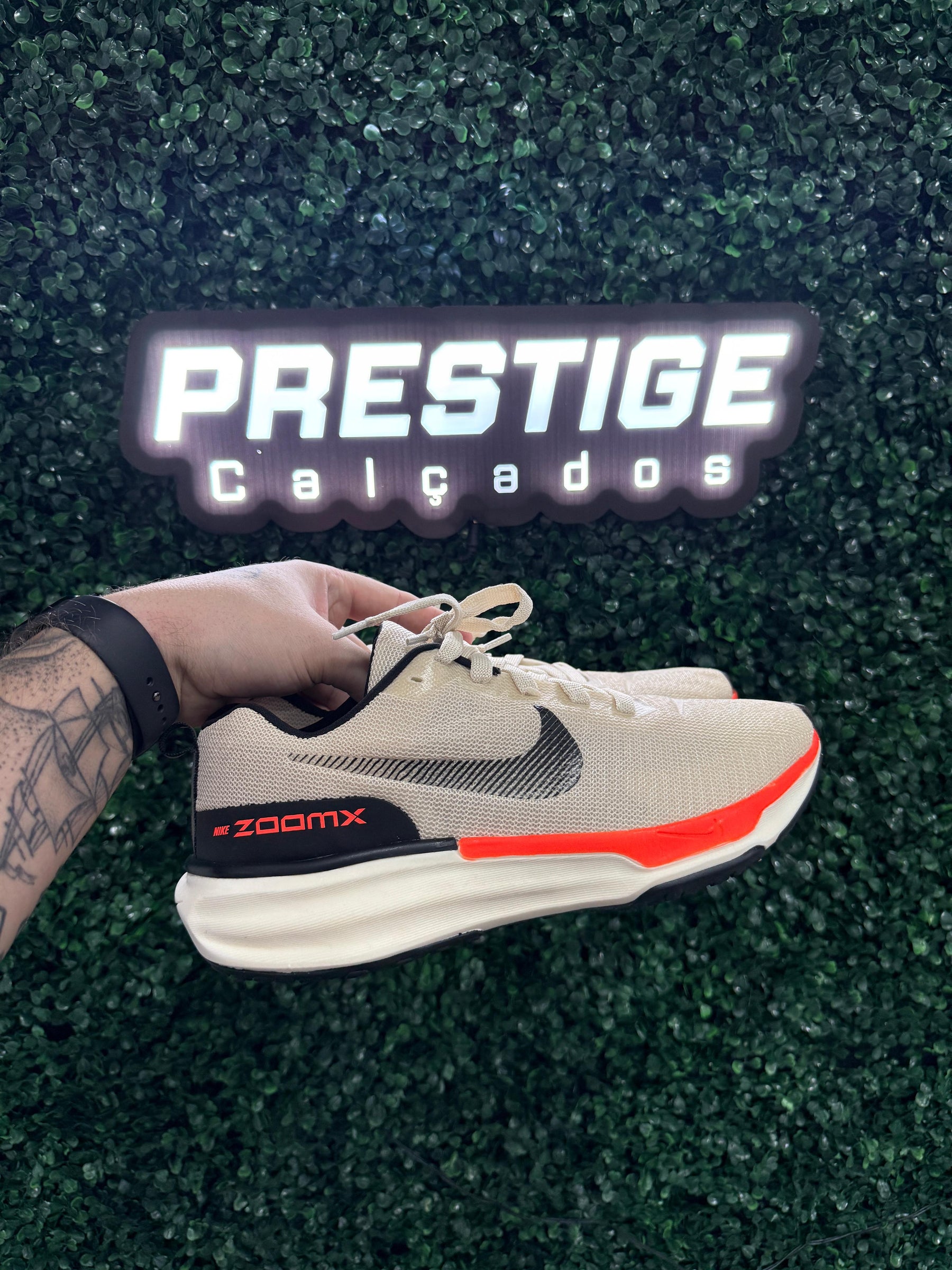 Tênis Unissex Nike ZoomX 04 Premium