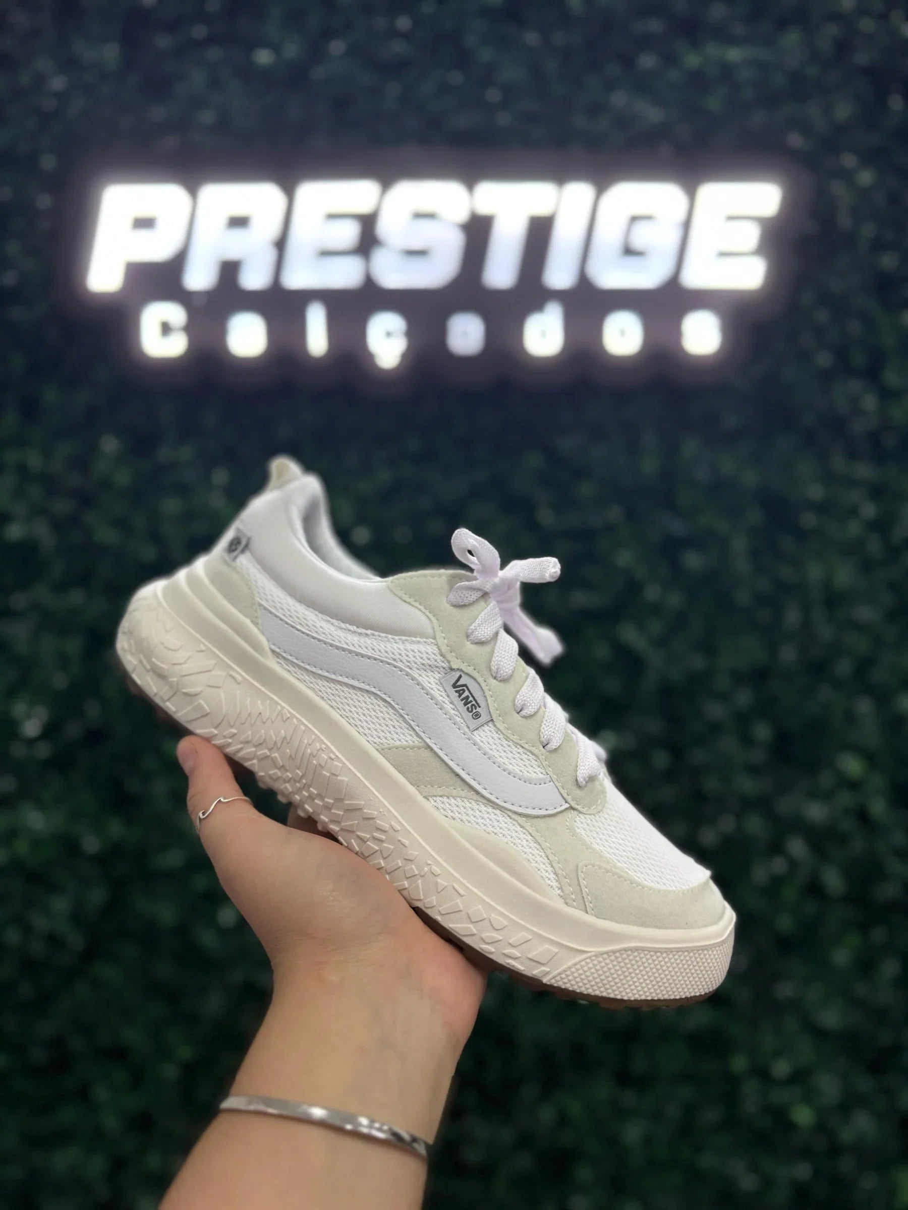 Tênis Unissex UltraRange Neo Premium