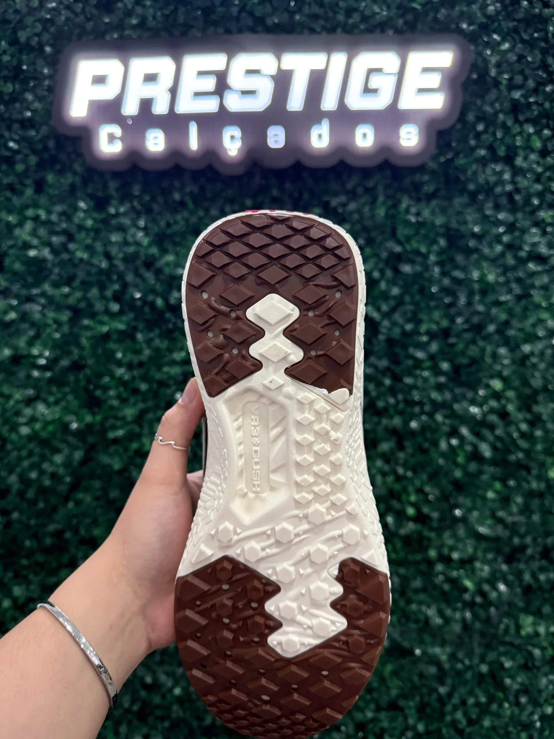 Tênis Unissex UltraRange Neo Premium