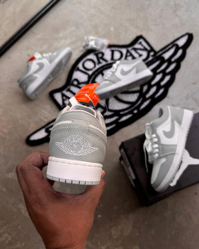 Tênis Unissex Nike Jordan Low Premium